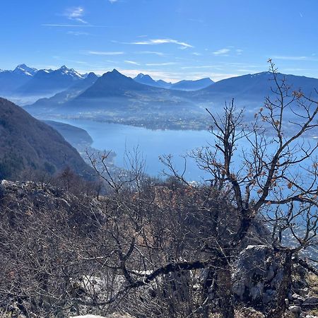 Entre Lac D'Annecy Et Montagnes, Golf Et Parapente A Pieds Talloires Exterior photo
